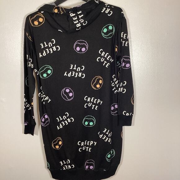 Disney Nightmare Before Xmas Tim Burton Hooded Sleepshirt Small Creepy Cute PJ - Picture 6 of 8
